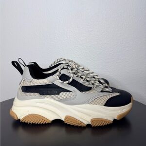 Steve Madden Black and Cream Chunky Sneakers